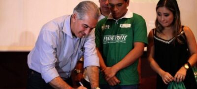 Atletas e técnicos recebem a primeira parcela dos programas Bolsa-atleta e Bolsa-técnico