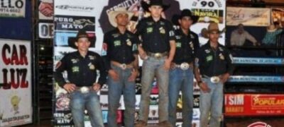 Peão de Aral Moreira representa MS em Rodeio de Goiás
