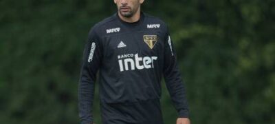 Diego Souza cogita se aposentar no São Paulo: “Seria maravilhoso”