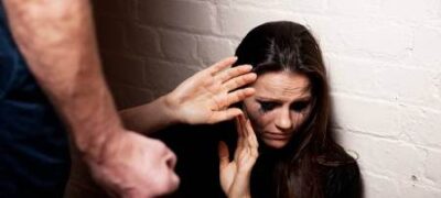 Só 1 em cada 3 casos de violência contra a mulher é solucionado no Brasil