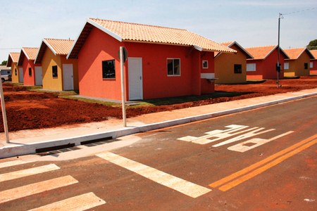 Em Antônio João, gestão Reinaldo Azambuja garantiu 51 km de asfalto novo e moradias