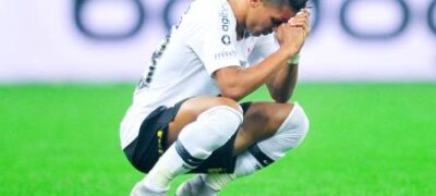 Jair protege Léo Santos, admite Jonathas mal e aprova Sheik