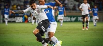 Corinthians perde e segue pressionado pela zona de rebaixamento