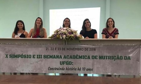 Nutricionista de Guia Lopes ministrou palestra na UFGD