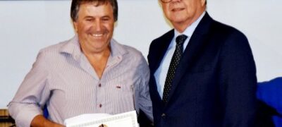 O prefeito Jair Scapini comemorou a conquista com funcionários