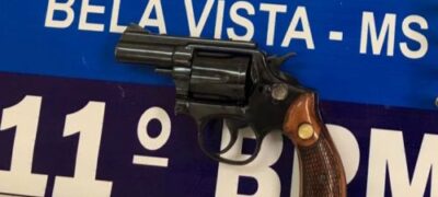 Polícia Militar de Bela Vista apreende uma arma de fogo durante abordagem a veículo