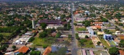 Reinaldo entrega R$ 36 milhões em obras de habitação e em rodovias