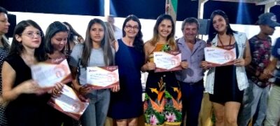 Guia Lopes da Laguna: Formatura dos “Jovens Empreendedores”
