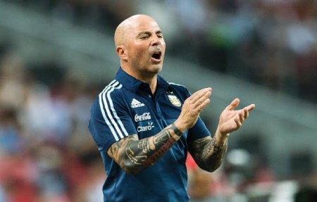 Sampaoli se diz “obrigado” a tornar Santos protagonista