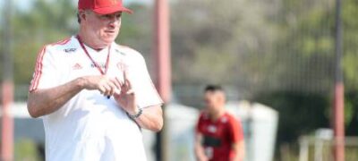 Abel admite bronca e aponta erros, mas ressalta virada sobre o Botafogo
