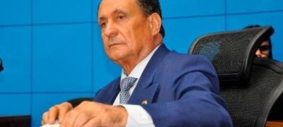 G10 fracassa e Zé Teixeira deve continuar na primeira-secretária da Assembleia