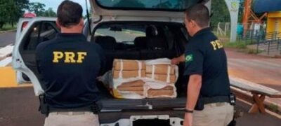 PRF apreende 98 kg de maconha em Guia Lopes da Laguna