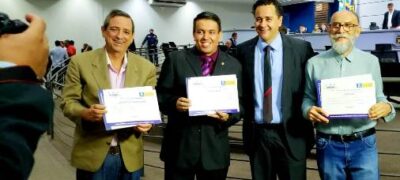 Educativa 104.7 FM recebe homenagem da Câmara pelo Dia Internacional do Rádio