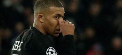 PSG multa Mbappé em mais de R$ 780 mil por atraso em coletiva