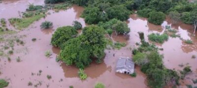 Seis metros acima do normal, 18 famílias já foram retiradas de perto do Rio Apa