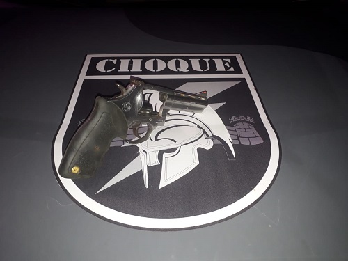 Choque prende integrante de quadrilha por tráfico de arma restrita