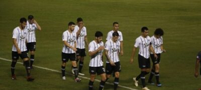 Libertad ignora drama do Grêmio, defende honra e pensa na tabela geral da Libertadores