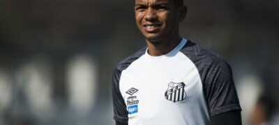 Grêmio encaminha contratação de David Braz para suprir lacuna na defesa