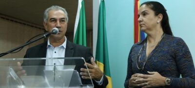 “Em briga de marido e mulher se mete a colher, sim”, defende Reinaldo Azambuja