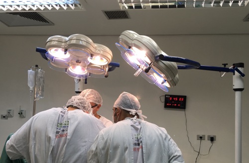 Cirurgias eletivas triplicam no Hospital Regional de Ponta Porã após Instituto ACQUA assumir gestão