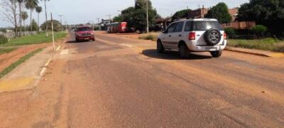 Vereadora Fabrizia Tinoco pede recuperação em pintura de faixa elevado em frente ao Abrigo e escola