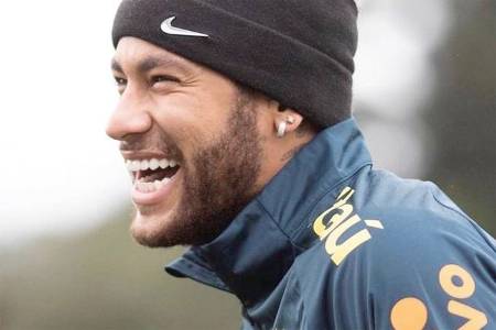 Disposto a envolver jogadores, Real Madrid faz proposta por Neymar