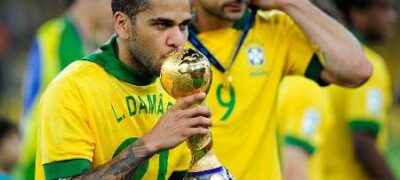 Jornais internacionais repercutem contratação de Daniel Alves pelo São Paulo