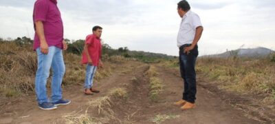 Vereadores Xetinho e Mortadela reivindicam melhorias na Aldeia Piracua