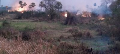 Incêndio de grandes proporções mobiliza Bombeiros e produtores rurais de Porto Murtinho.