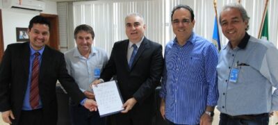 Rodrigo Arruda pede implantação de Serventia de Registro de Imóveis