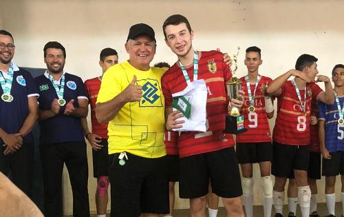 Estaduais de Voleibol chegam ao fim em Bonito, Bela-vistense eleito craque da competição