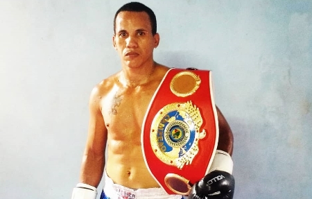 ‘Punhos de Aço’ defende cinturão e mantém título brasileiro no boxe