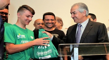 Confederação Brasileira de Ciclismo seleciona integrante do Bolsa-Atleta para período de treinamento