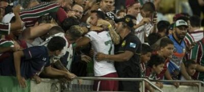 Com gol de Nenê, Fluminense vence Flamengo e segue 100% no Carioca