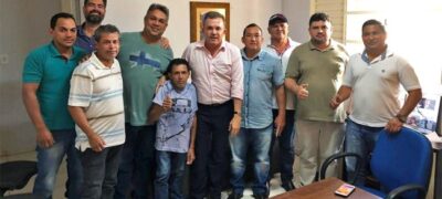 Vereadores de Bela Vista reivindicam ambulância e motoniveladora ao deputado Vander Loubet