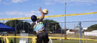 Seletiva definirá duplas para representar MS no Circuito Brasileiro Sub-17 de Vôlei de Praia