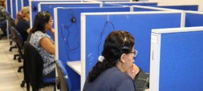 Pessoas com sintomas de coronavírus podem tirar dúvidas e até fazer consulta por telefone