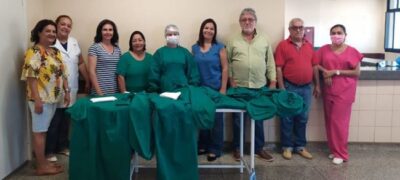 Coronavírus: Secretaria de Assistência Social de Caracol produz capotes e propés aos funcionários da saúde