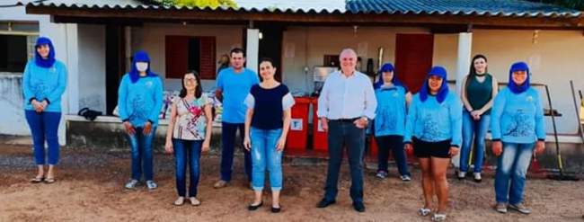 Prefeito Manoel Viais e Presidente da Câmara Preguinho entrega Kits de Proteção Individual