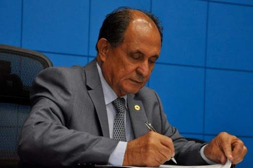 Como 1º secretário, Zé Teixeira sempre defendeu a redução de despesas na ALEMS