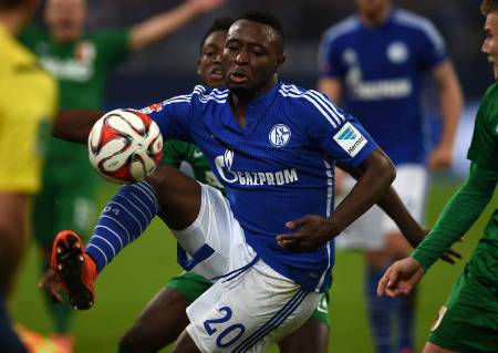 Ex-atacante nigeriano Obasi denuncia suborno na convocação para Copa de 2014
