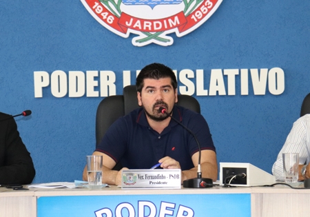Fernandinho Ramos solicita aumento de profissionais na saúde e UTI na microrregião de Jardim