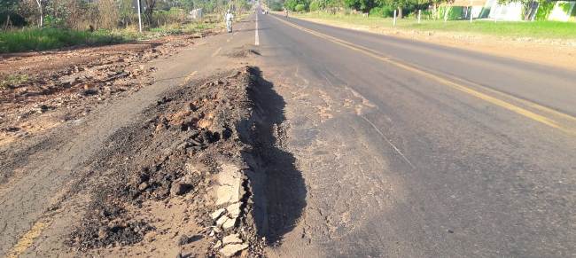Vereadora Fabrizia Tinoco pede recuperação em trecho da Avenida Teodoro Sativa – BR 060