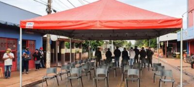 10° Regimento de Cavalaria Mecanizado de Bela Vista instalam tendas nas imediações da Lotérica em Antonio João
