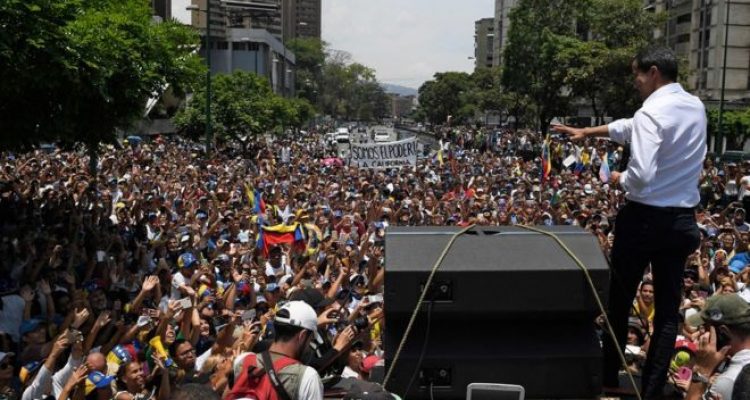 Dia do Trabalhador: as imagens do 1º de Maio pelo mundo