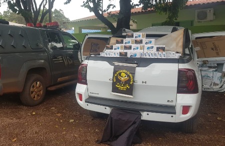 Veículo carregado com dois mil cigarros contrabandeados do Paraguai foi apreendido pelo DOF durante a Operação Hórus