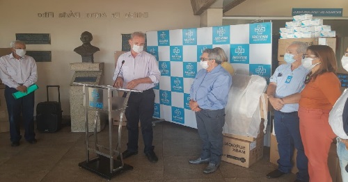Saúde entrega doação de milhares de EPIs à Santa Casa de Campo Grande