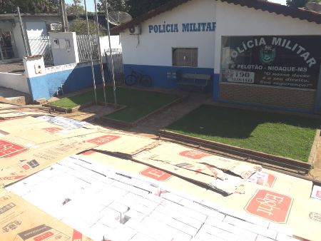 Polícia Militar em Nioaque apreende 22.300 pacotes de cigarros contrabandeados