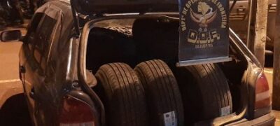 Veículo carregado com pneus contrabandeados do Paraguai foi apreendido pelo DOF durante a Operação Hórus