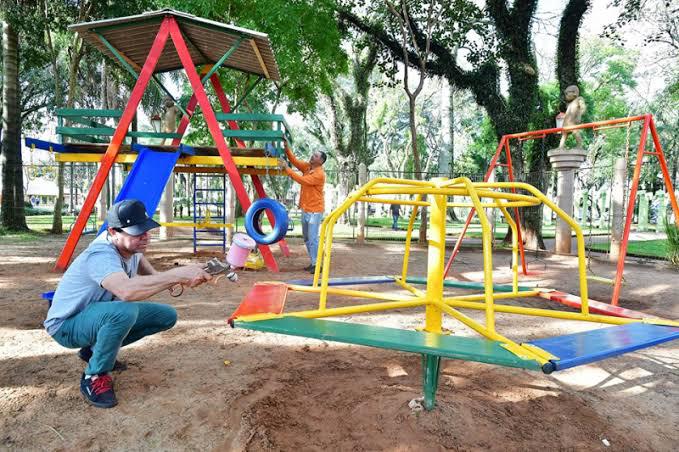 CÂMARA DE BELA VISTA: Após devolver 150 mil reais para aquisição de 12 parquinhos, presidente Xetinho confirma instalação nos bairros